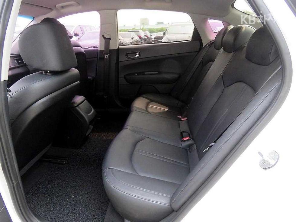 2016 - kia k5