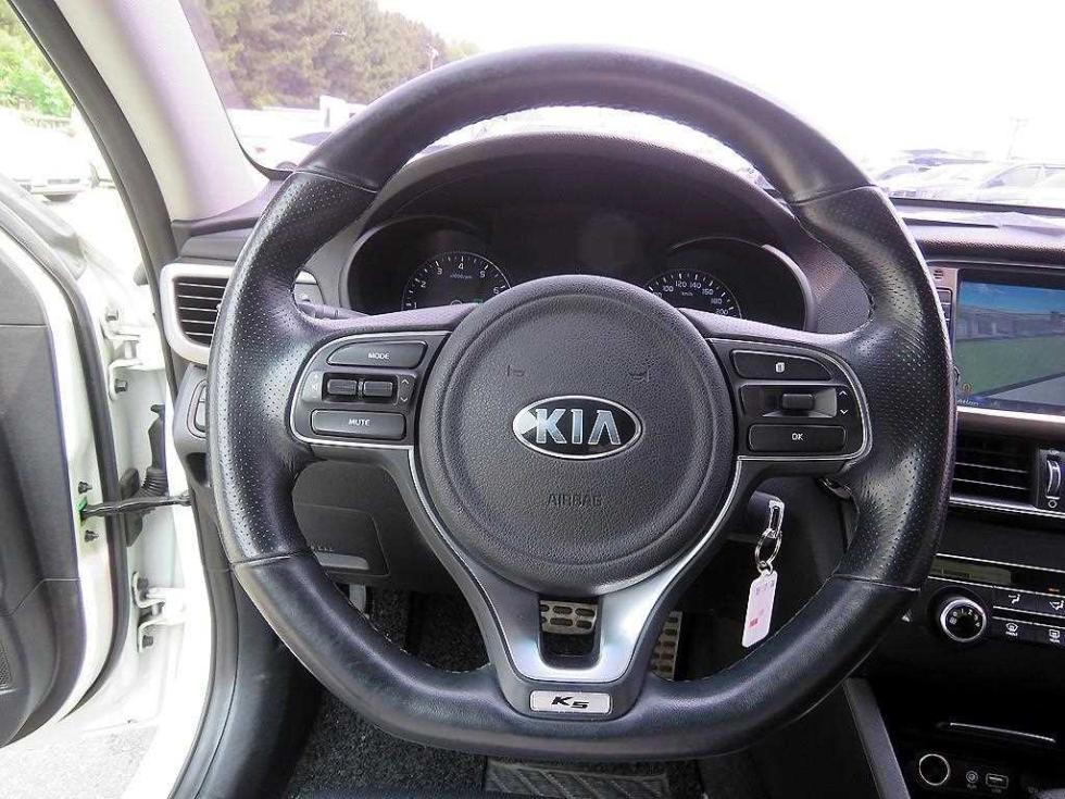 2016 - kia k5