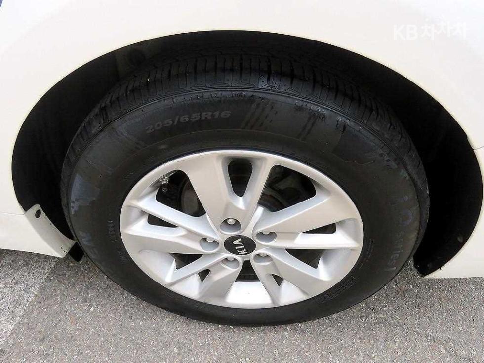 2016 - kia k5