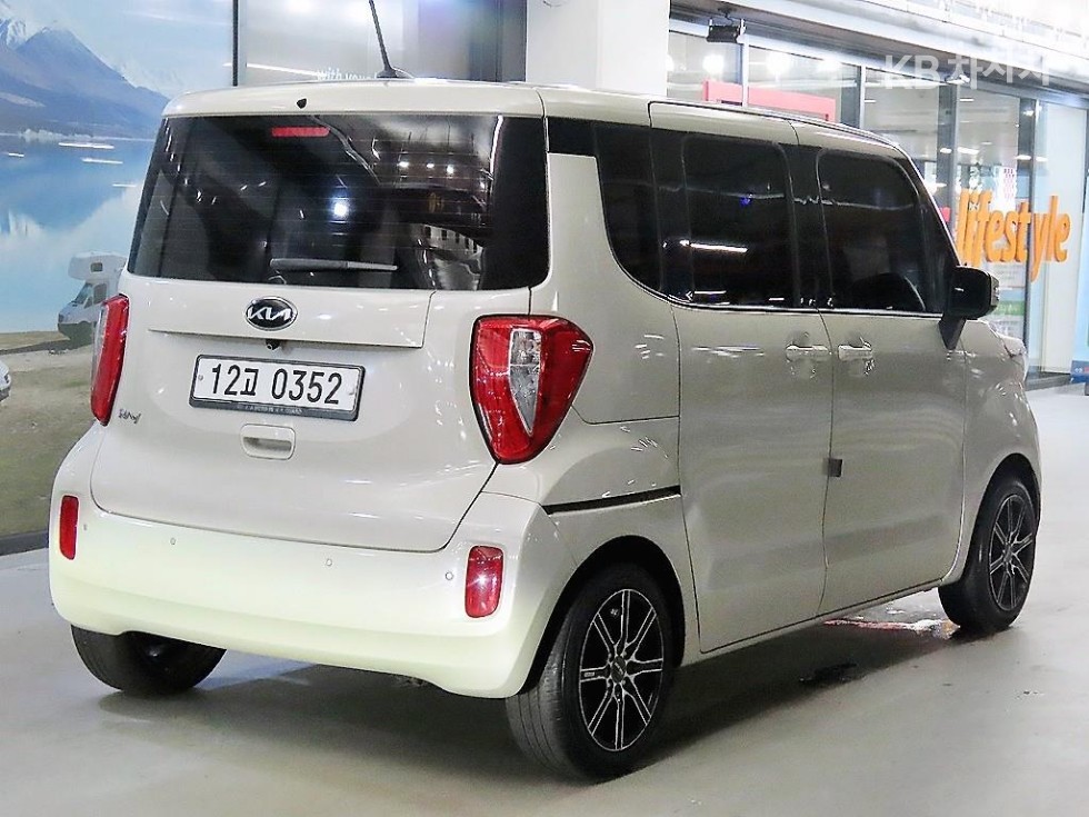 2013 - kia ray