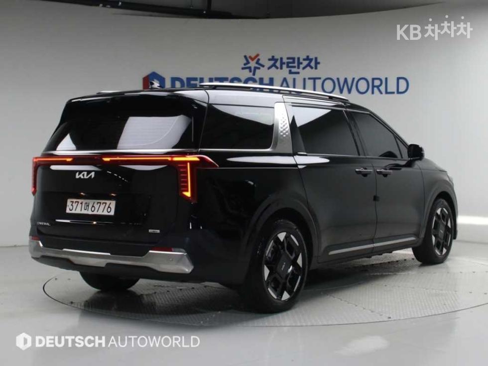 2024 - kia carnival