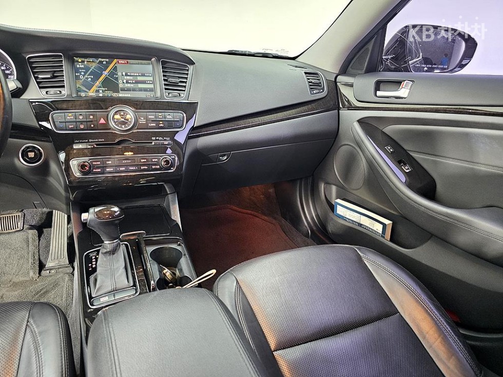 2013 - kia k7