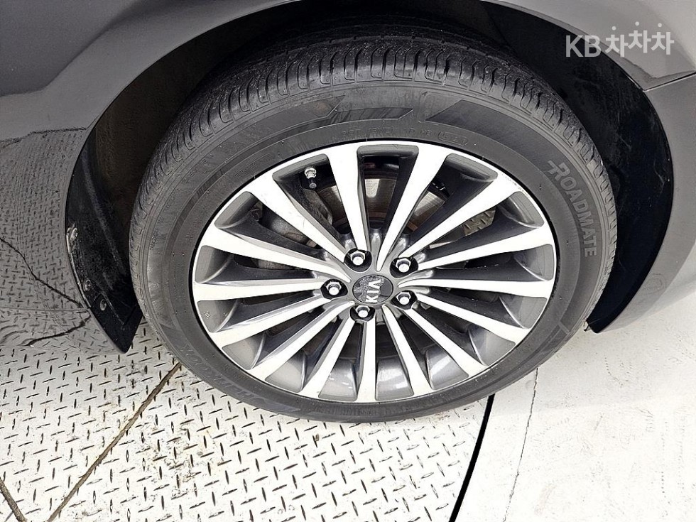 2013 - kia k7