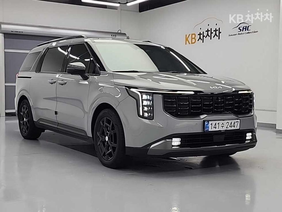 2025 - kia carnival