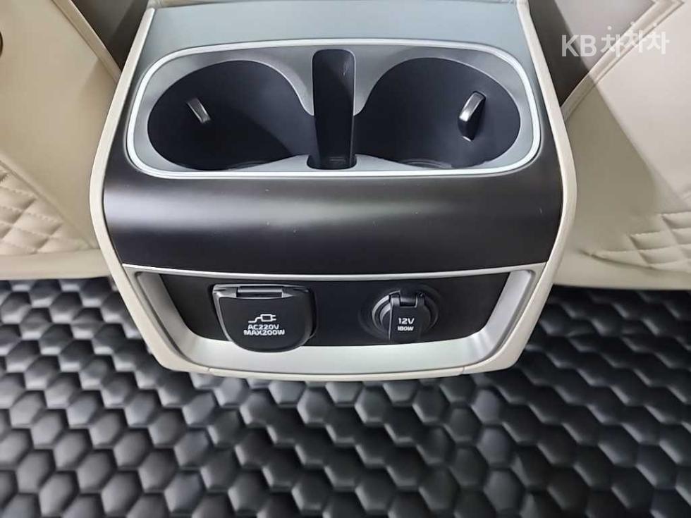2025 - kia carnival