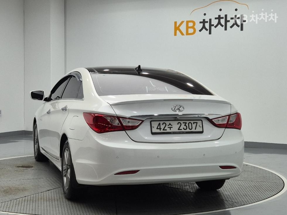 Hyundai Sonata — miniaturë 2