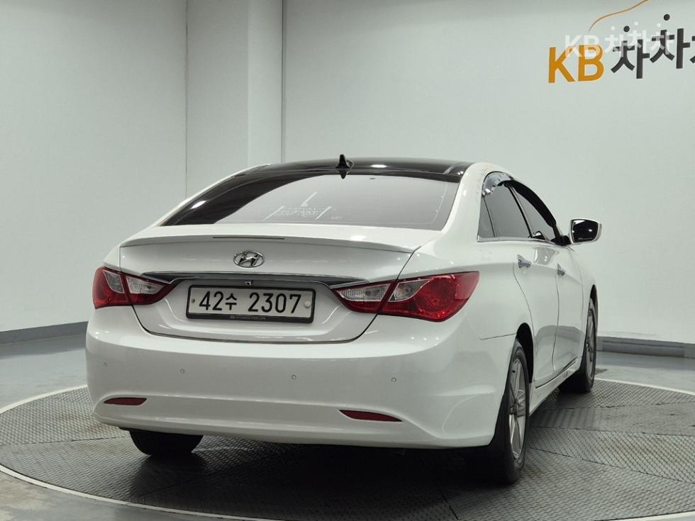 Hyundai Sonata — miniaturë 3