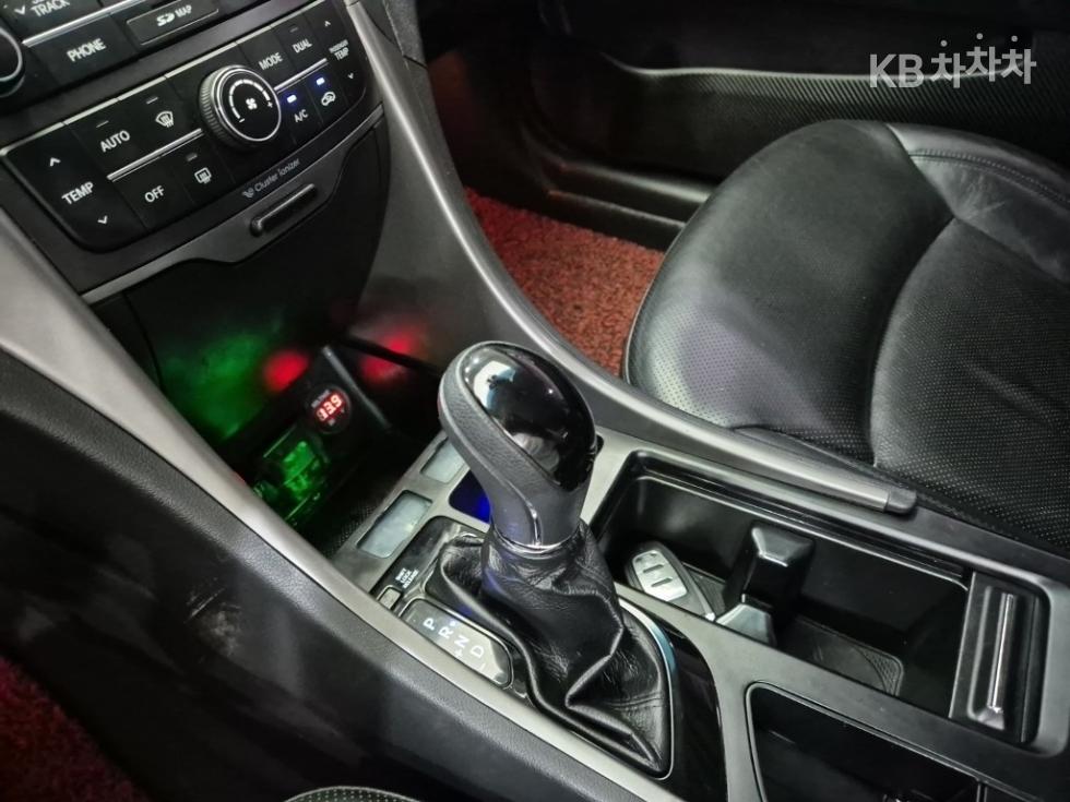 Hyundai Sonata — miniaturë 8