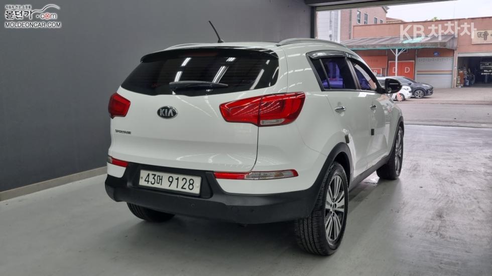 2014 - kia sportage
