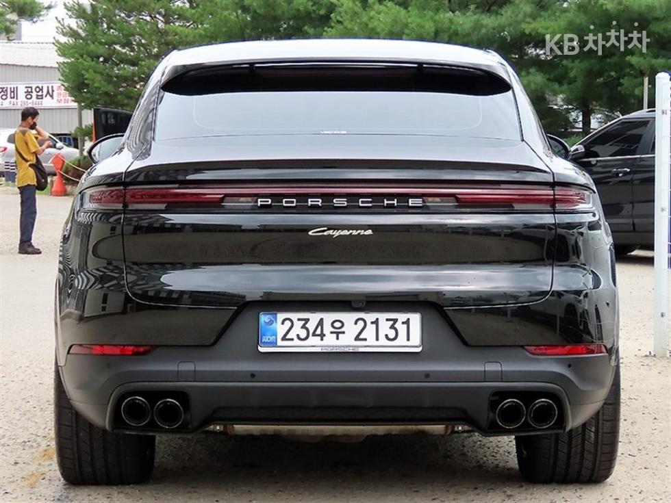 Porsche Cayenne — miniaturë 4