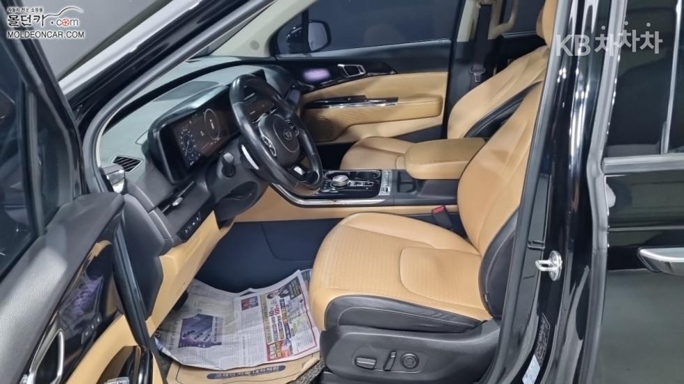 2021 - kia carnival