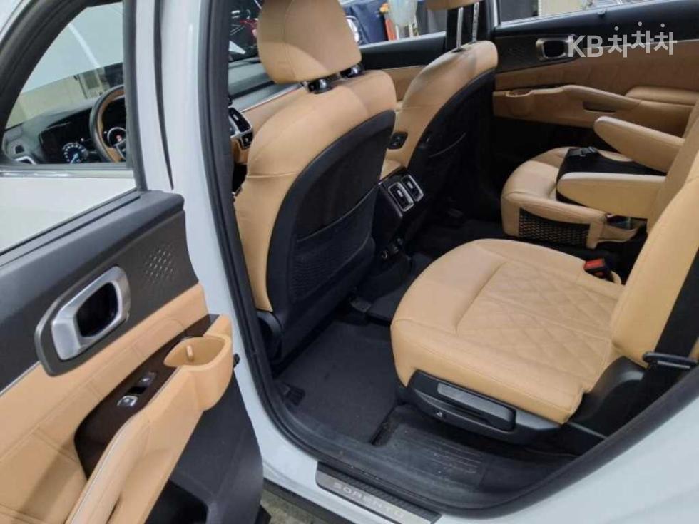 2022 - kia sorento