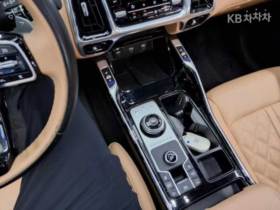 2022 - kia sorento