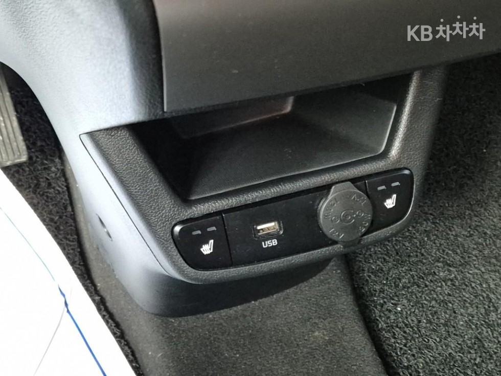 2022 - kia ray