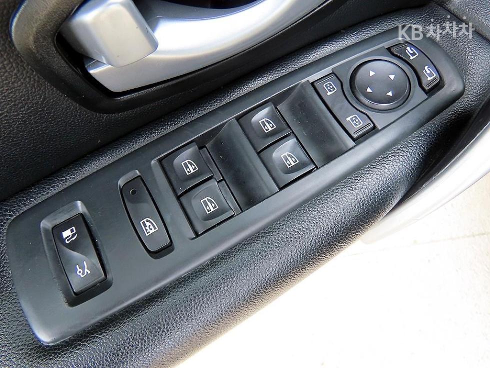 Renault Samsung SM5 — miniaturë 13