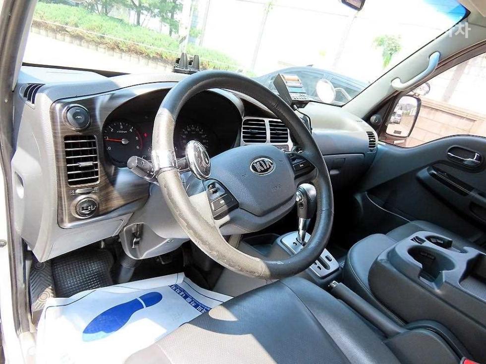 2018 - kia bongo iii