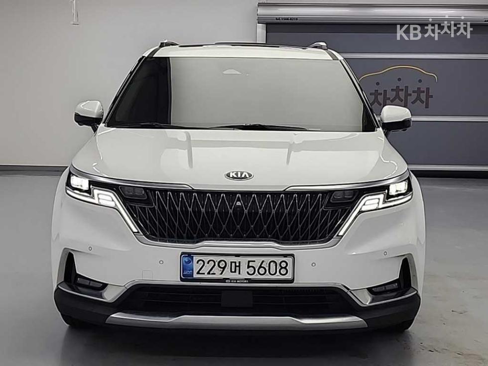 Kia Carnival — miniaturë 2