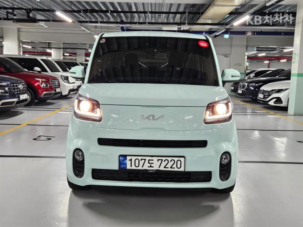2022 - kia ray