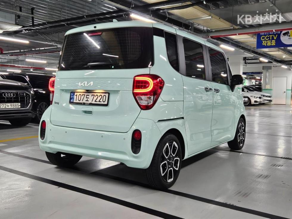 2022 - kia ray