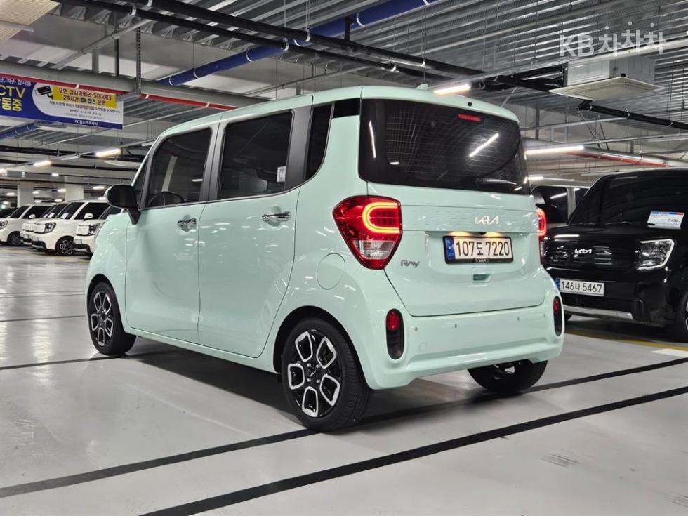 2022 - kia ray
