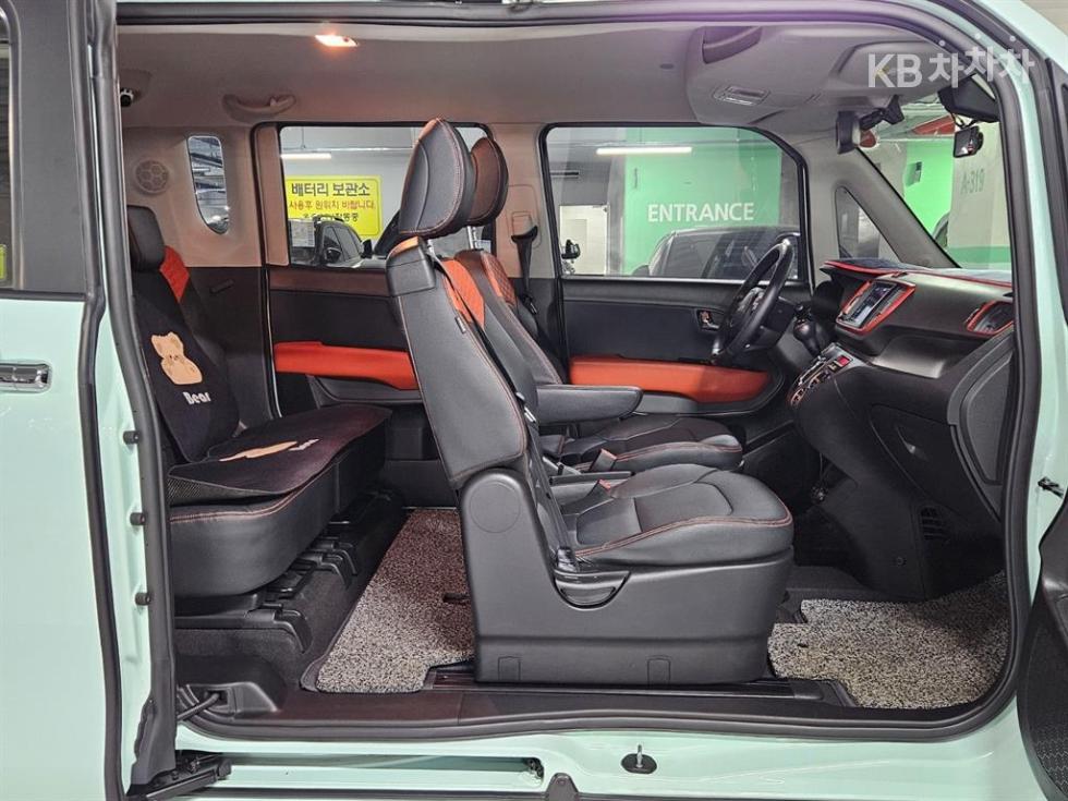 2022 - kia ray
