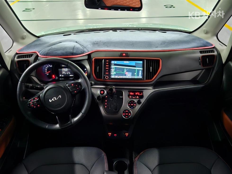 2022 - kia ray