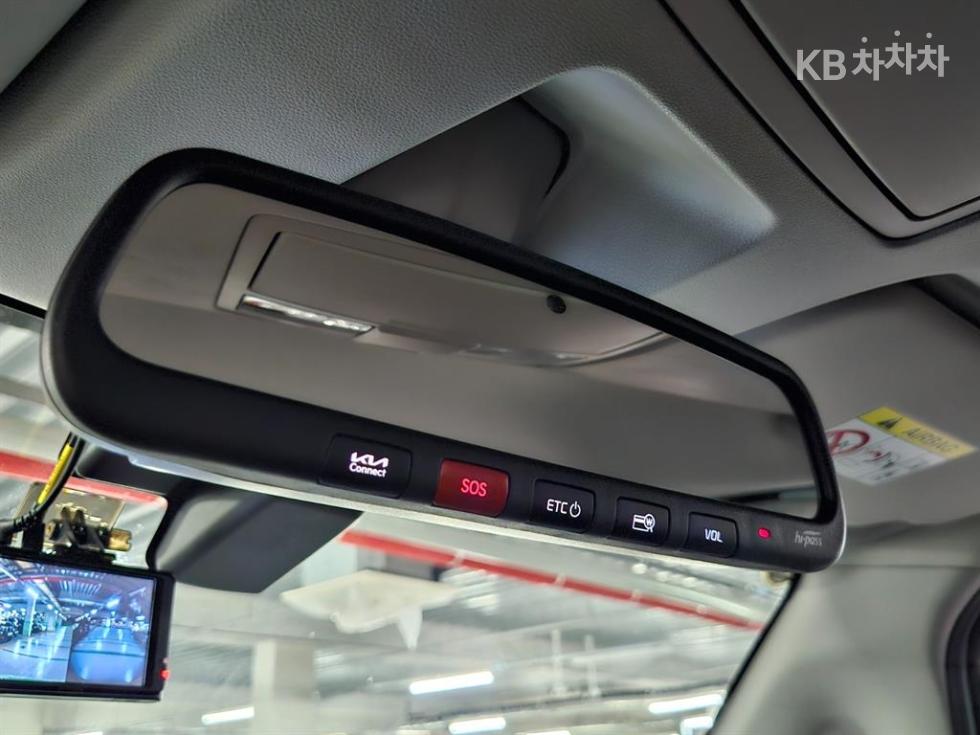 2022 - kia ray