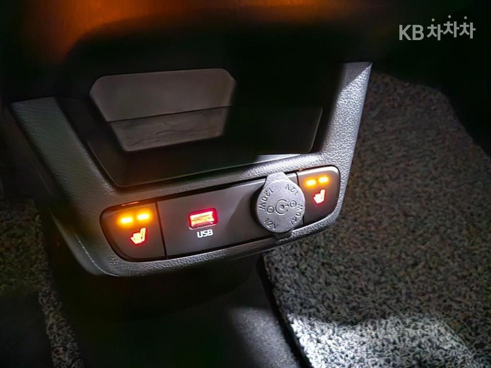 2022 - kia ray