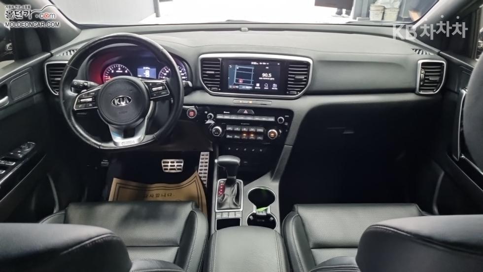 2019 - kia sportage