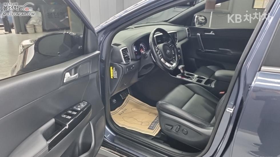 2019 - kia sportage