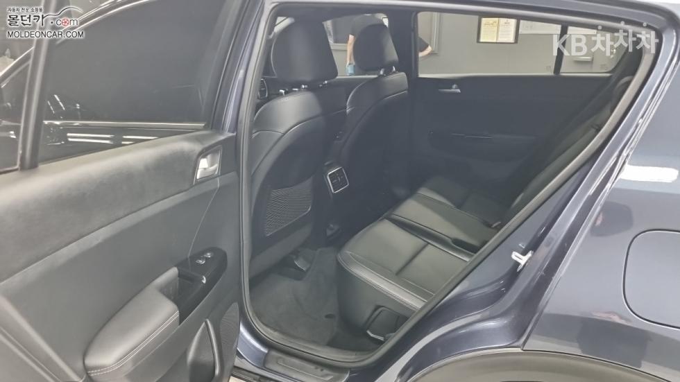 2019 - kia sportage