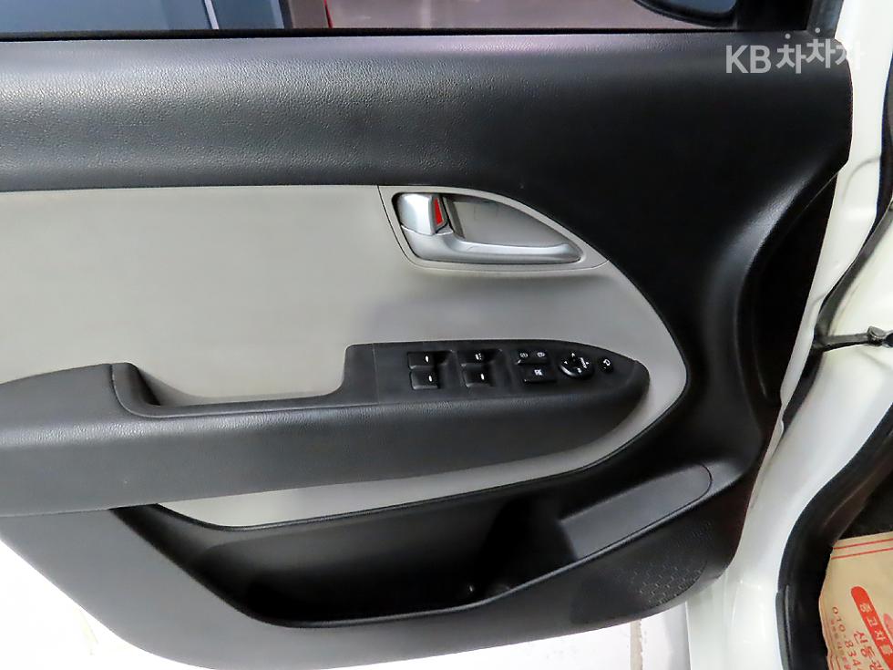 2015 - kia ray