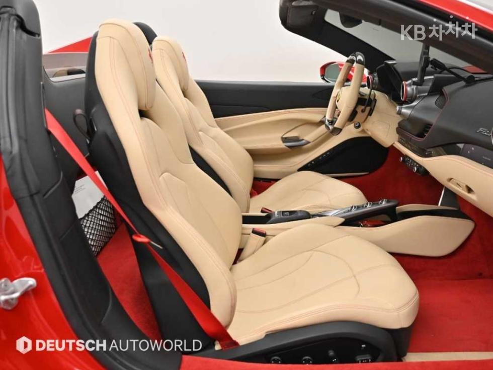 Ferrari F8 Tributo — miniaturë 10