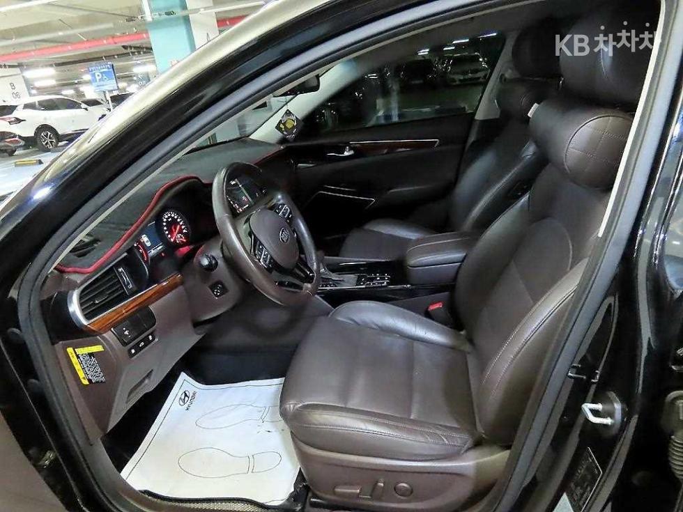 2017 - kia k7