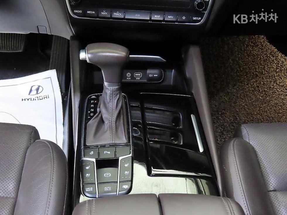 2017 - kia k7