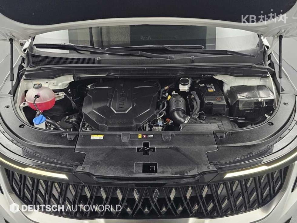 2025 - kia carnival