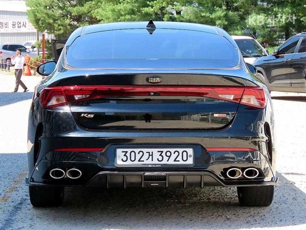 Kia K5 — miniaturë 4