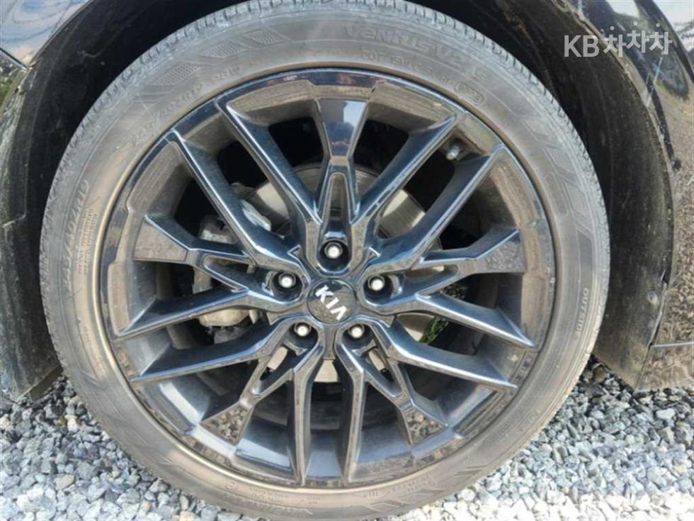 2020 - kia k5