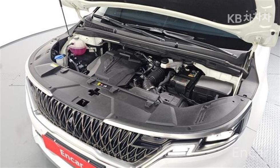2023 - kia carnival