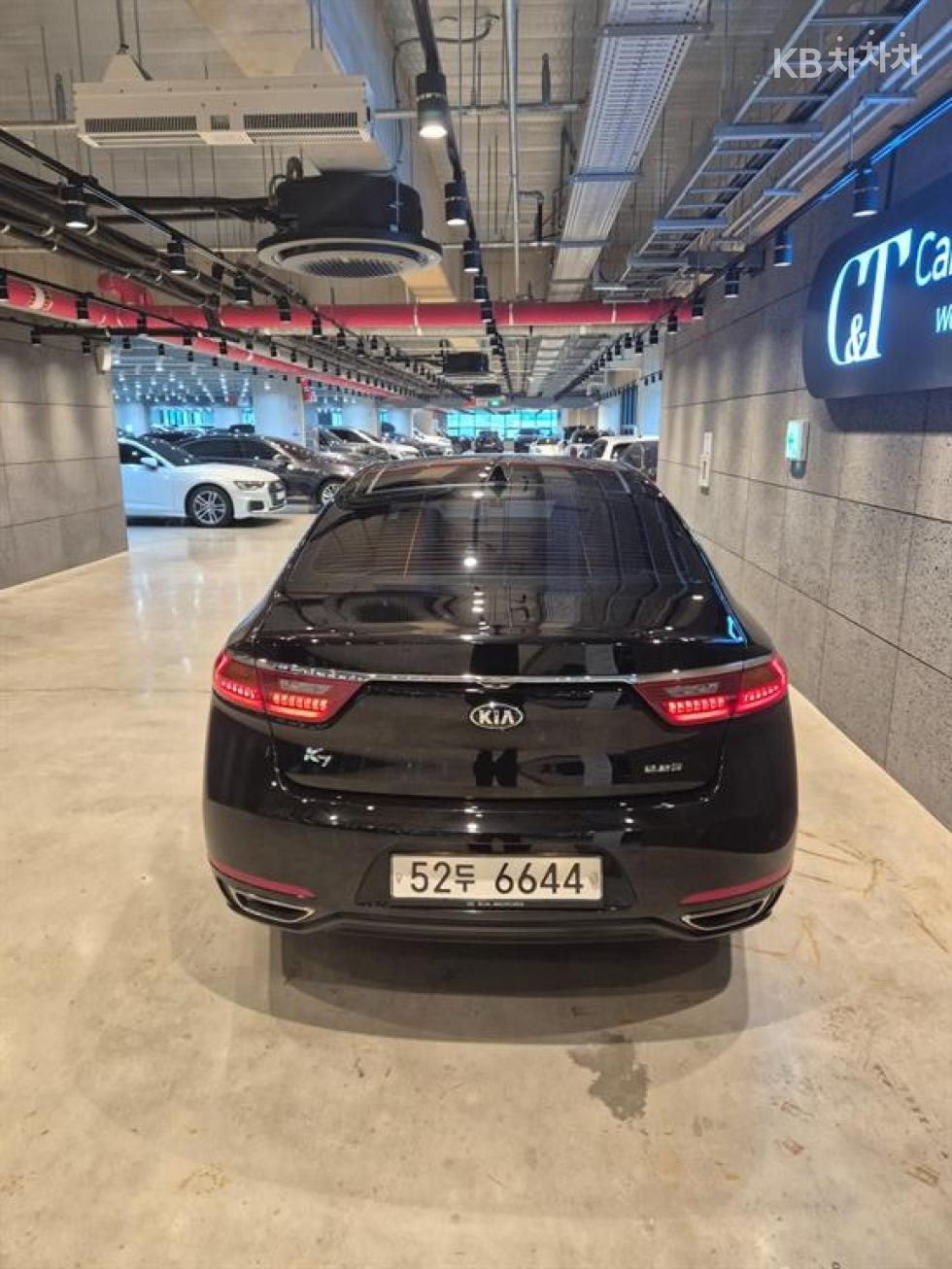 2018 - kia k7