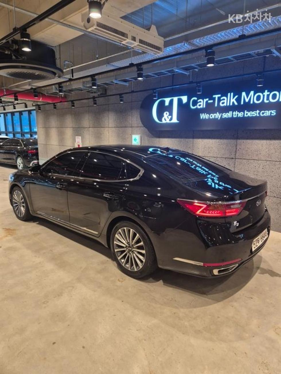 2018 - kia k7