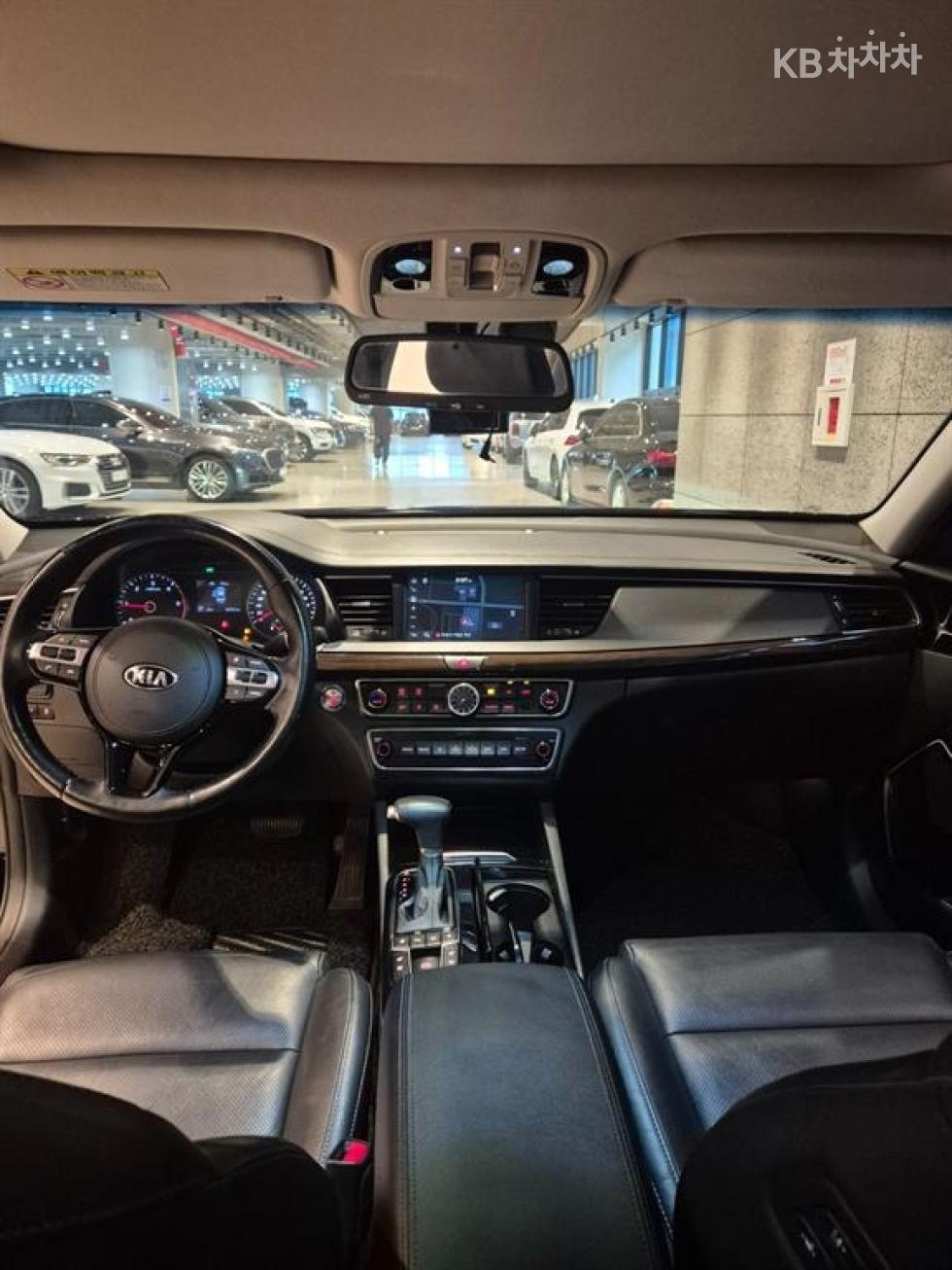 2018 - kia k7