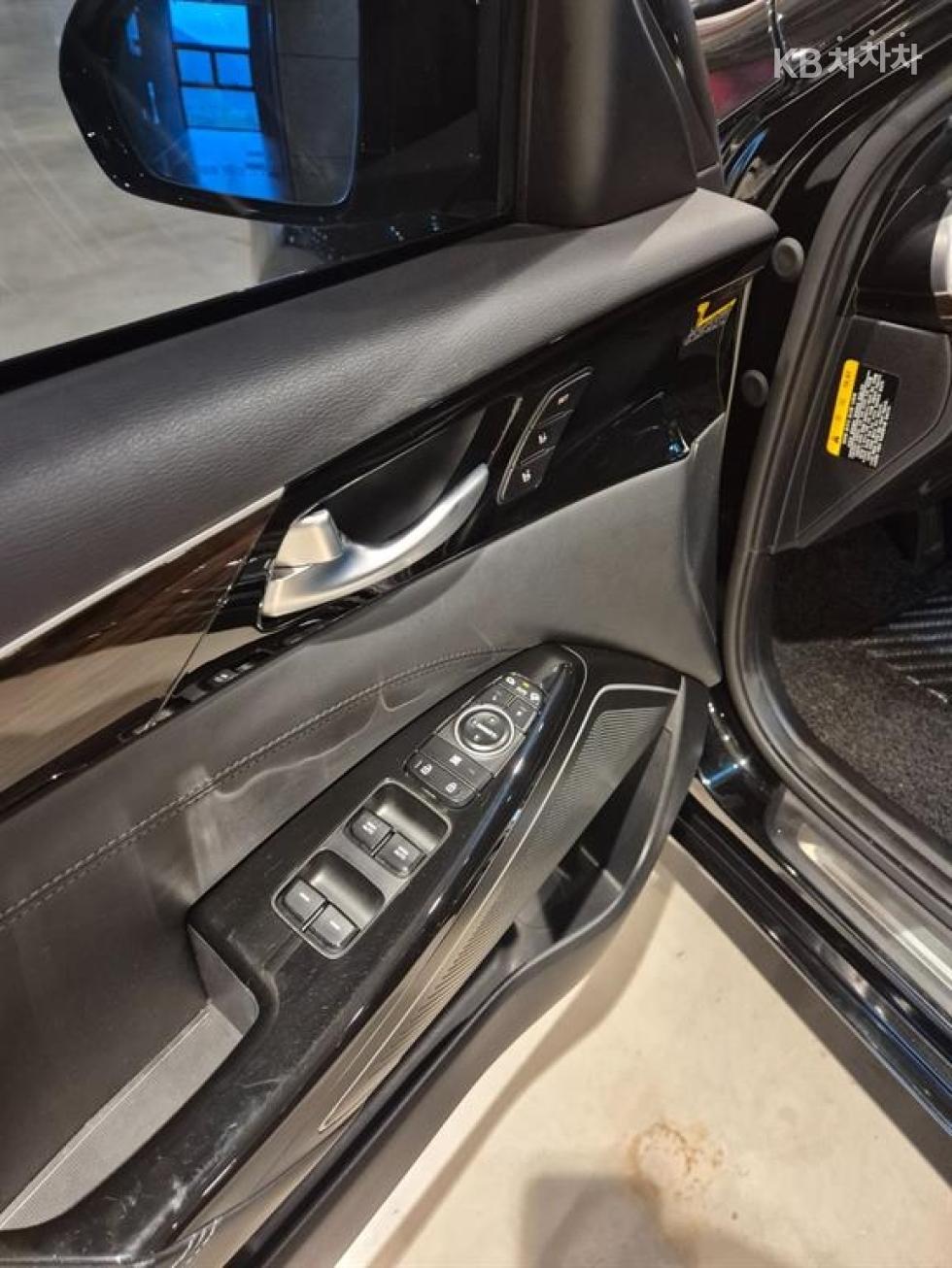 2018 - kia k7