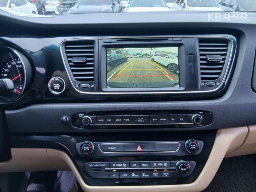 2016 - kia carnival