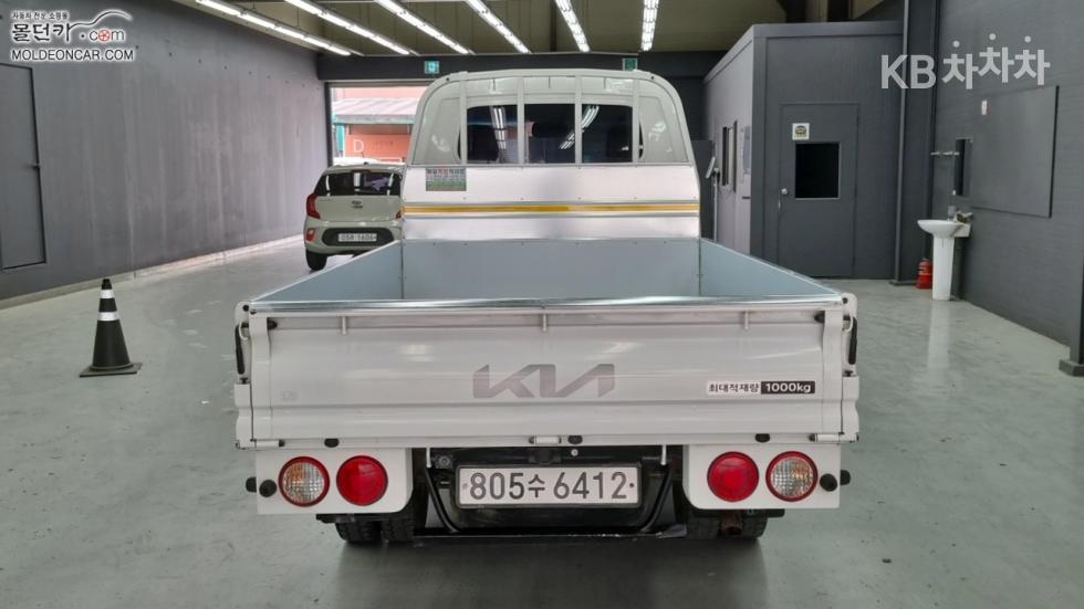 2019 - kia bongo iii
