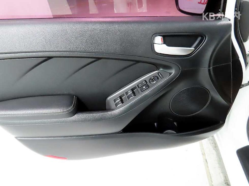 2016 - kia k3