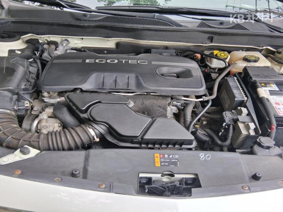 Chevrolet Malibu — miniaturë 8