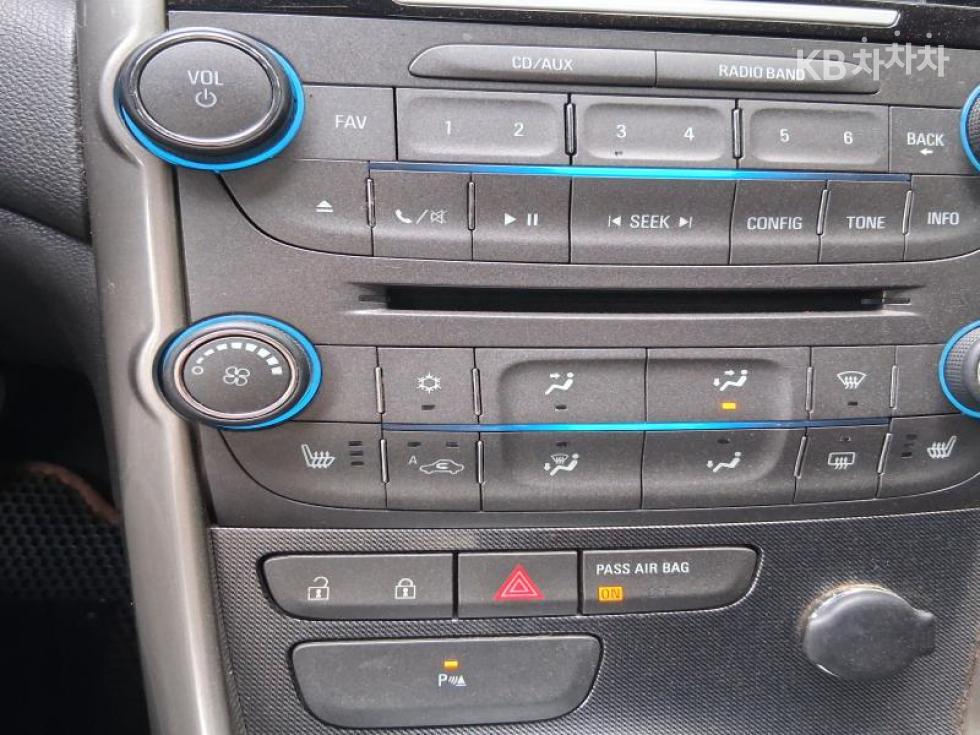 Chevrolet Malibu — miniaturë 18