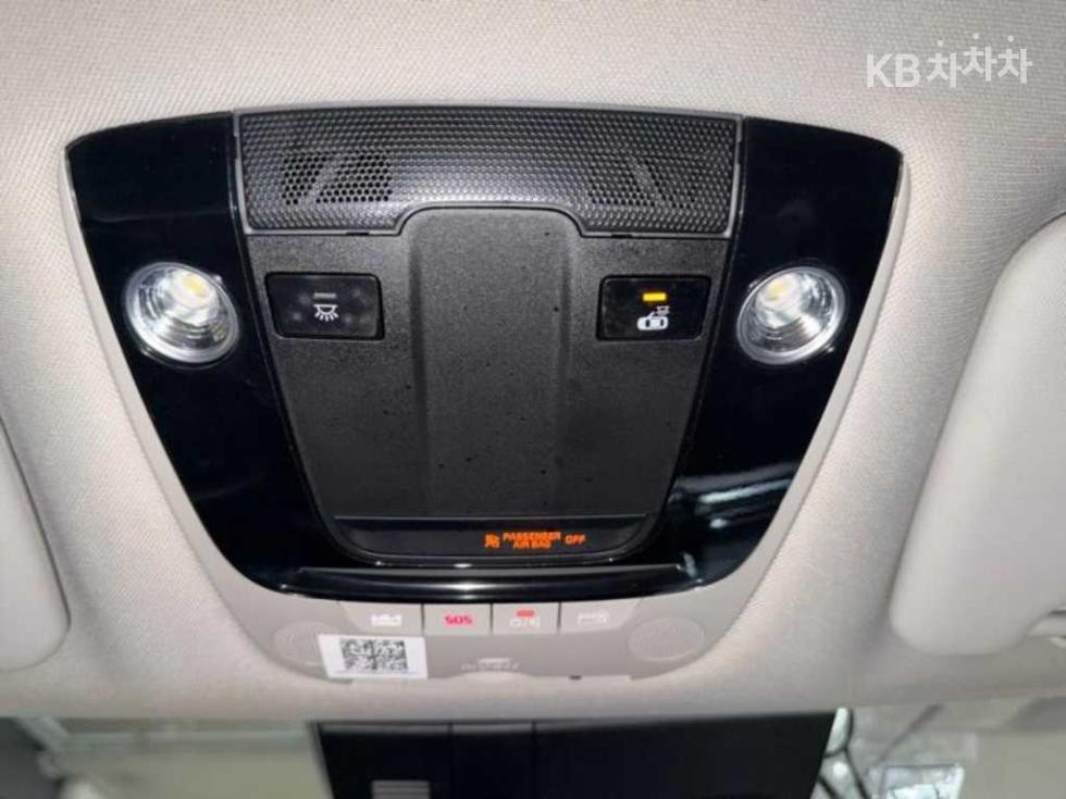 2022 - kia sportage