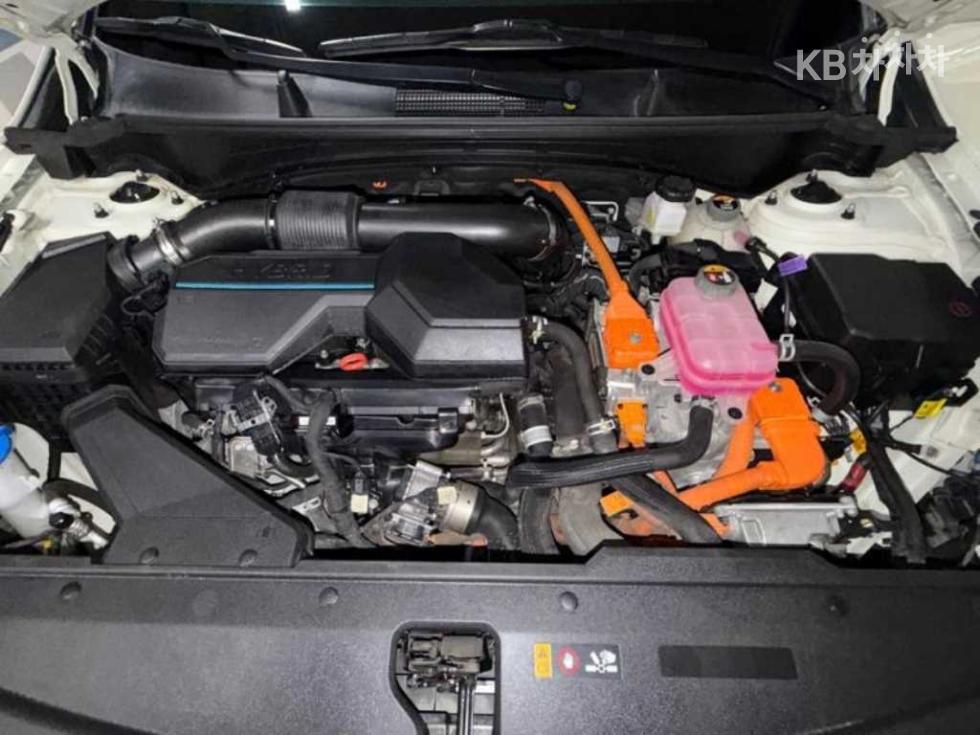 2022 - kia sportage